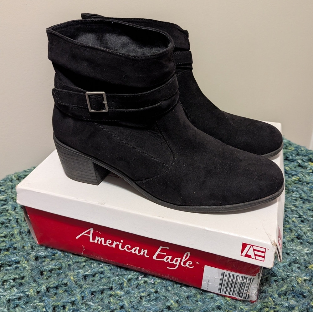 American Eagle Outfitters Black Women's Ankle Boots - Size 11